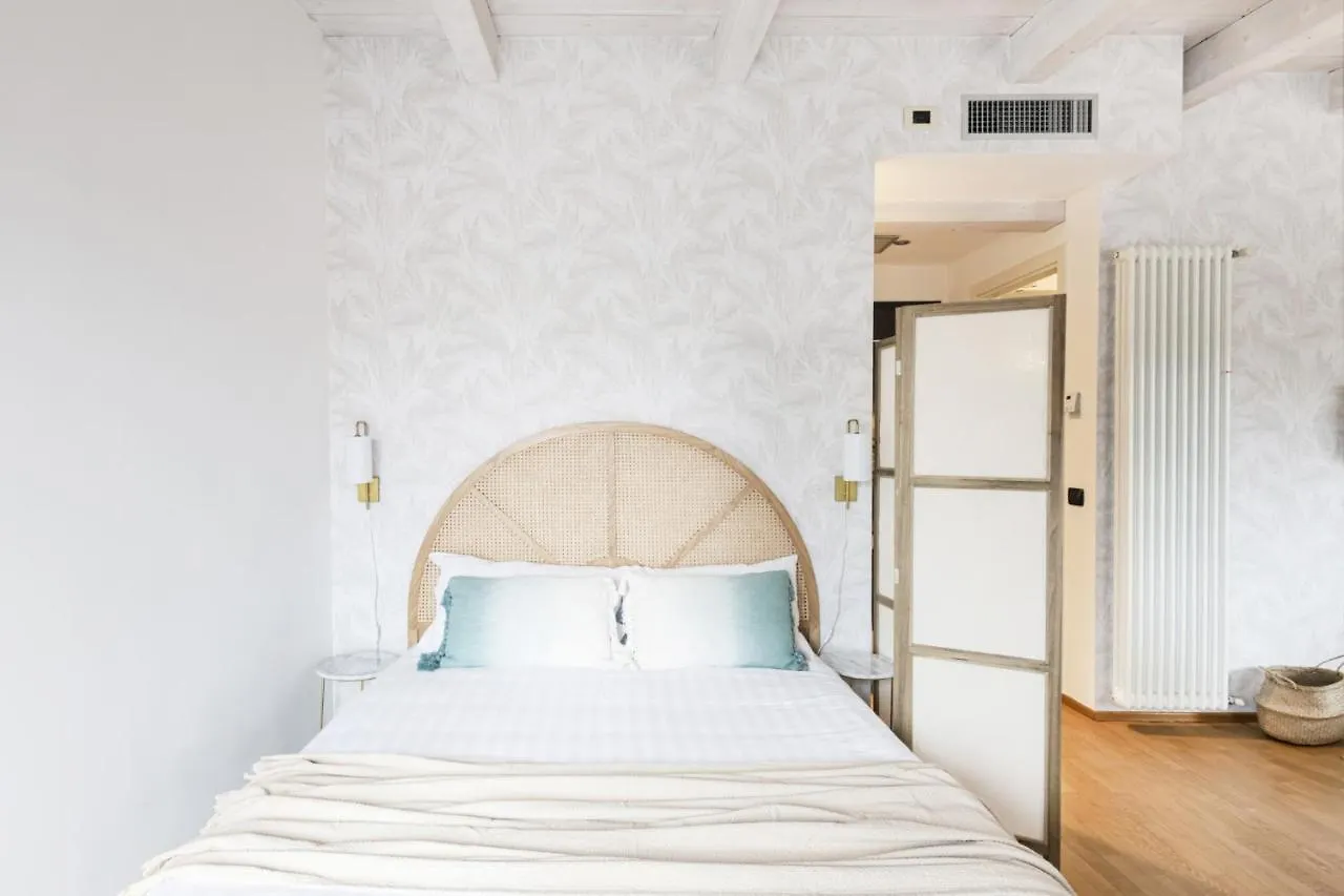 Easylife - Attico Esclusivo Con Balcone Panoramico Apartment Milan Italy